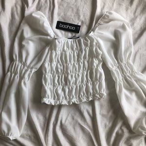 Puffed sleeve blouse